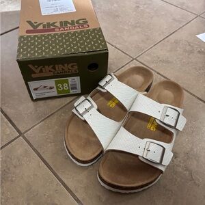 Viking Womens White Double-Buckle Sandals